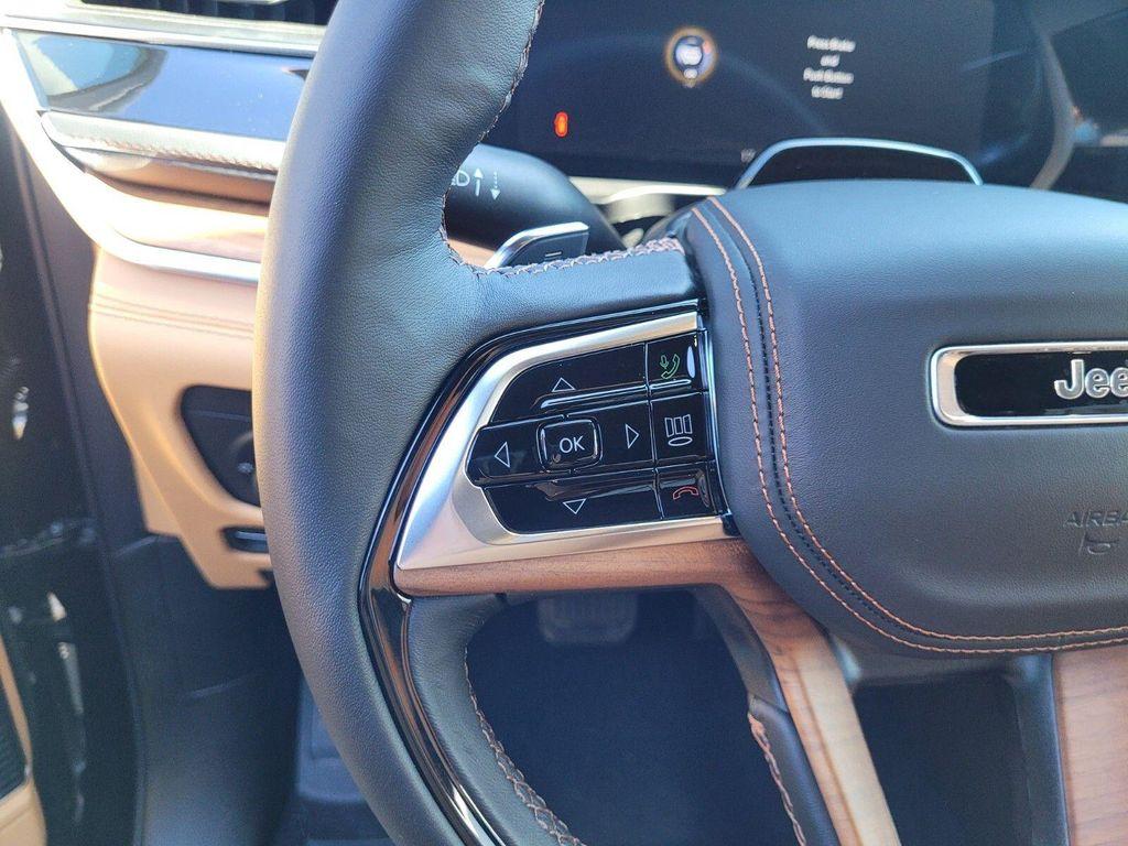 new 2025 Jeep Grand Cherokee L car, priced at $63,920