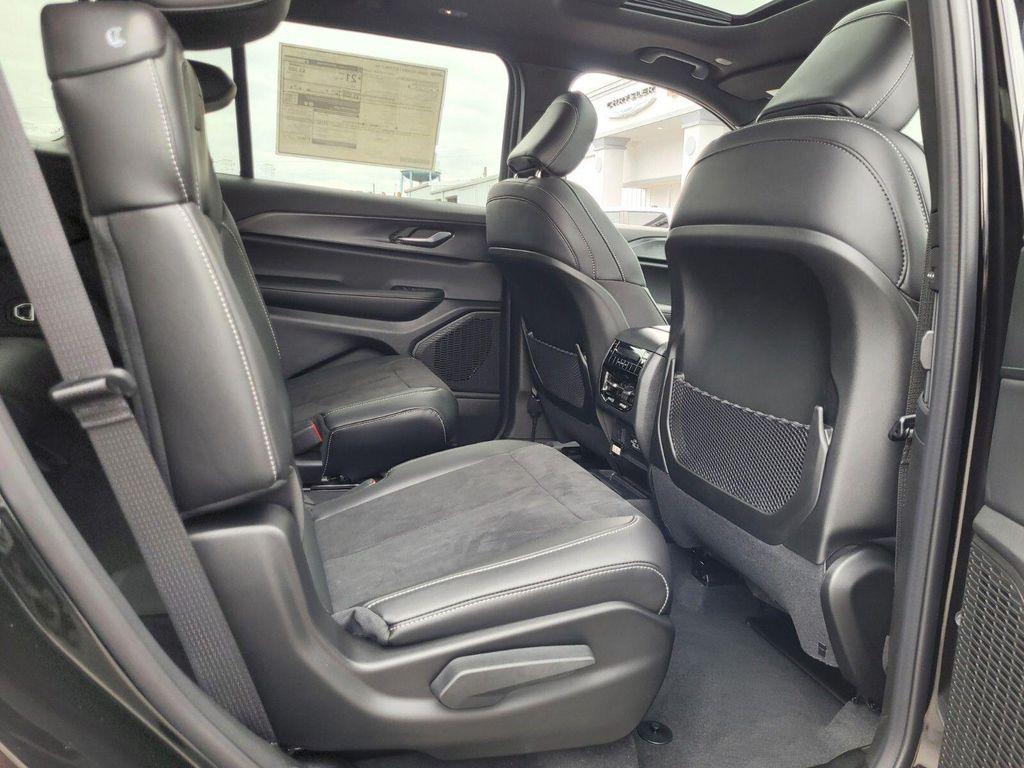 new 2025 Jeep Grand Cherokee L car, priced at $41,375