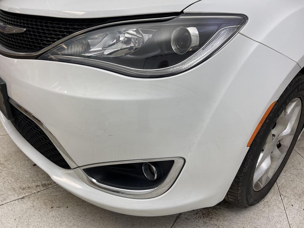 used 2020 Chrysler Pacifica car, priced at $17,491