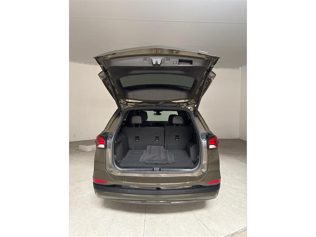 used 2024 Chevrolet Equinox car, priced at $22,891