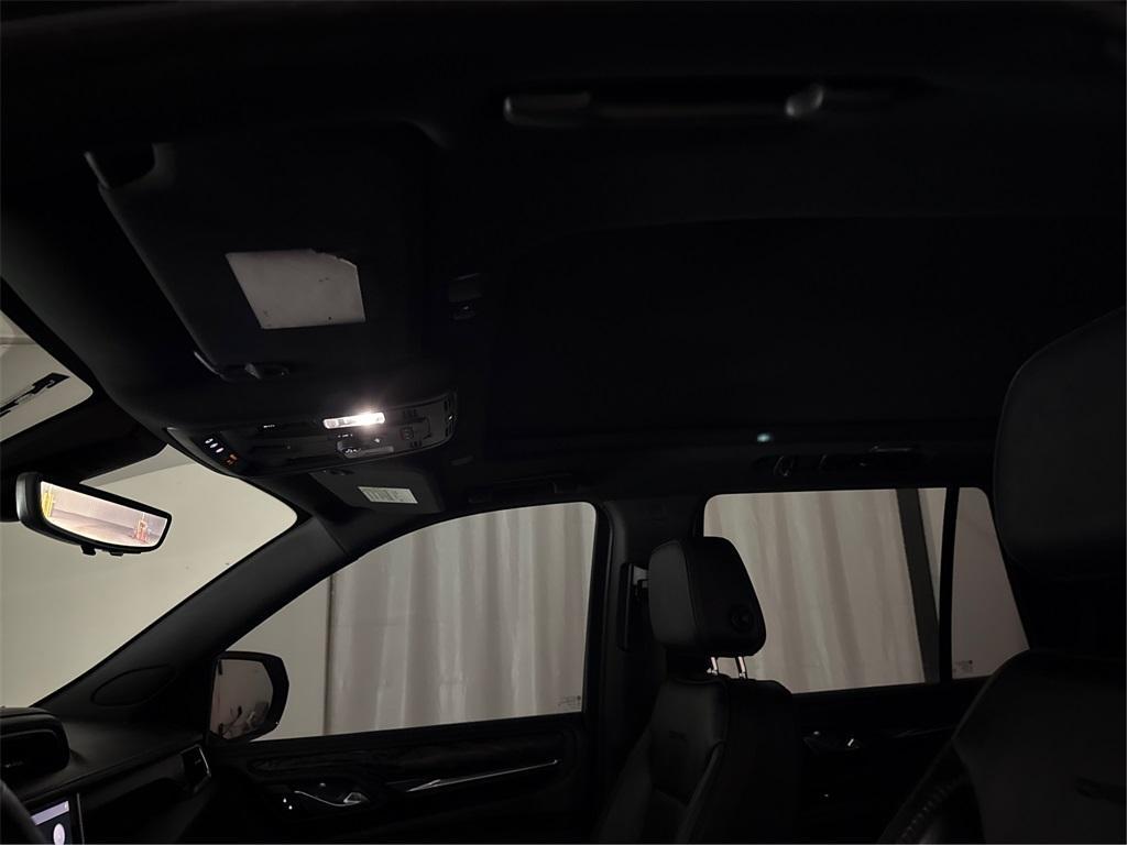 used 2021 GMC Yukon car, priced at $37,991