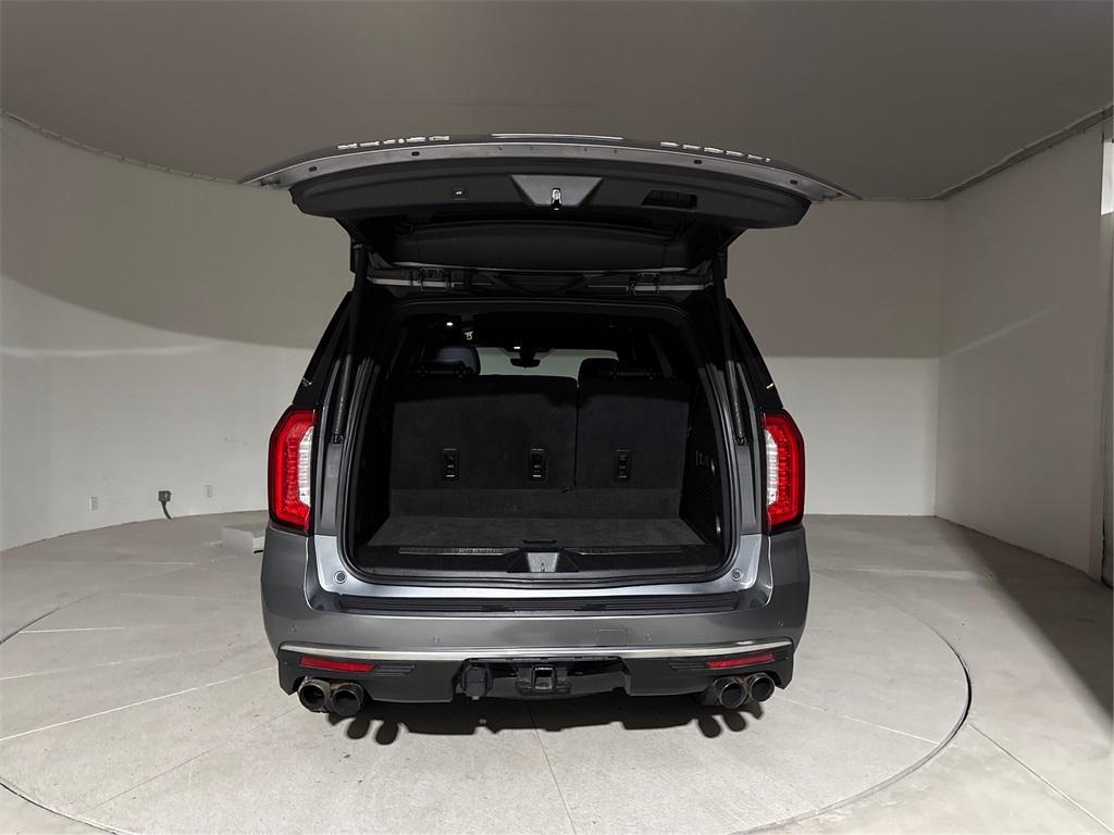 used 2021 GMC Yukon car, priced at $37,991