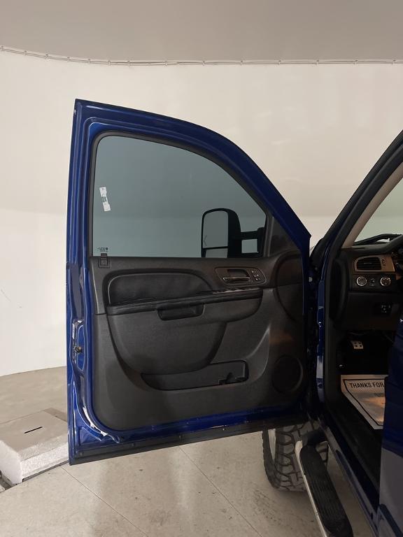 used 2013 Chevrolet Silverado 2500 car, priced at $29,491