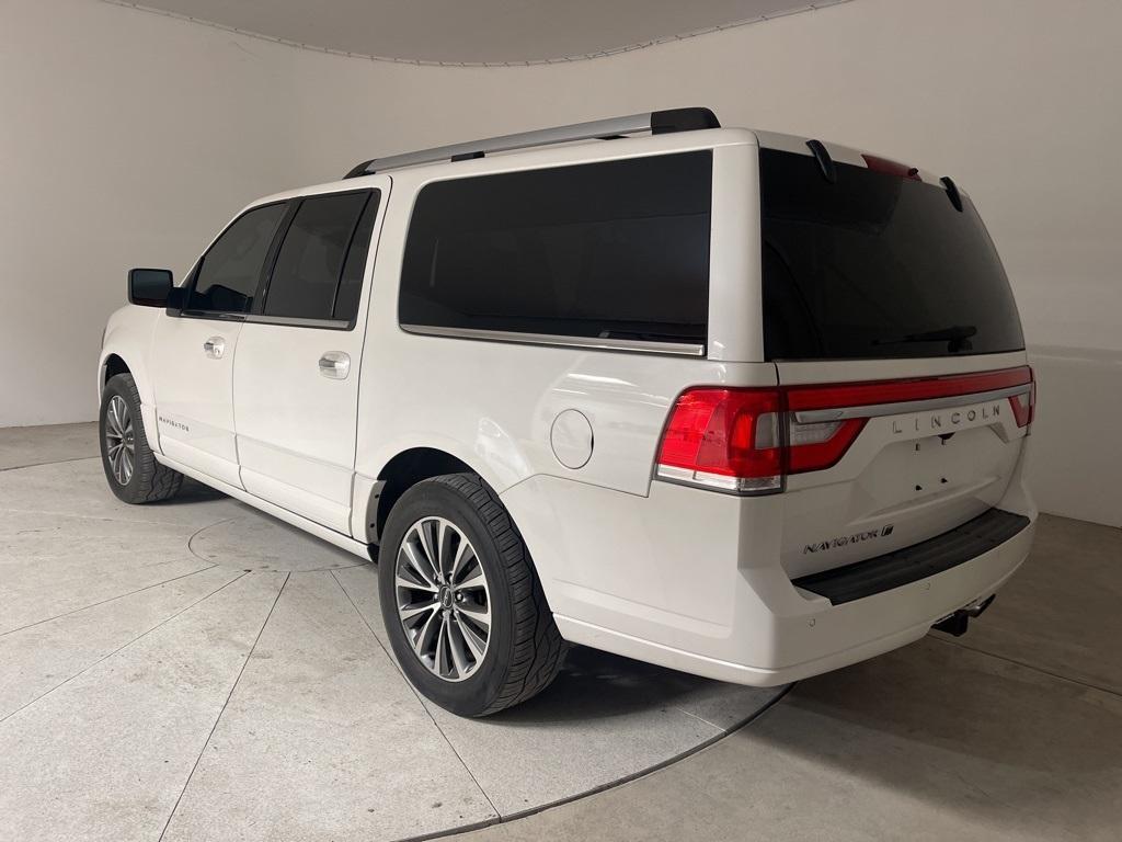 used 2017 Lincoln Navigator L car, priced at $15,291