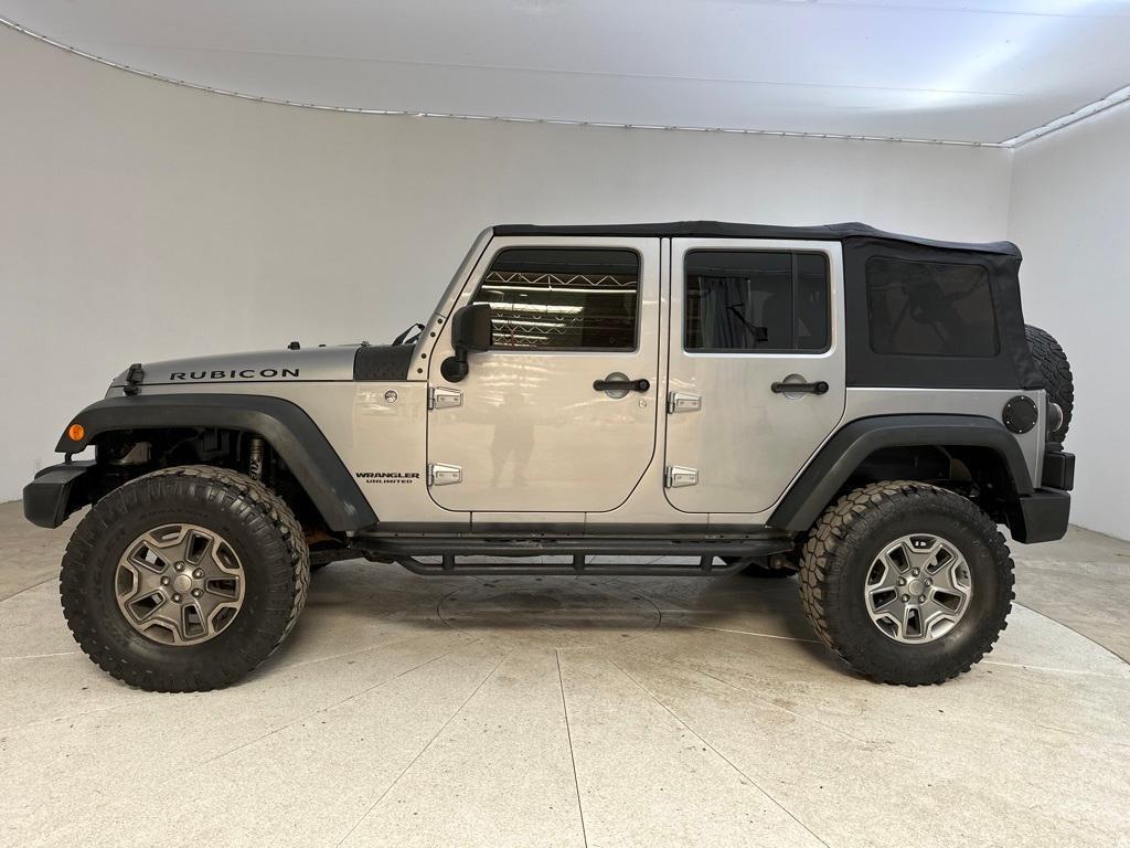 used 2015 Jeep Wrangler Unlimited car, priced at $20,641