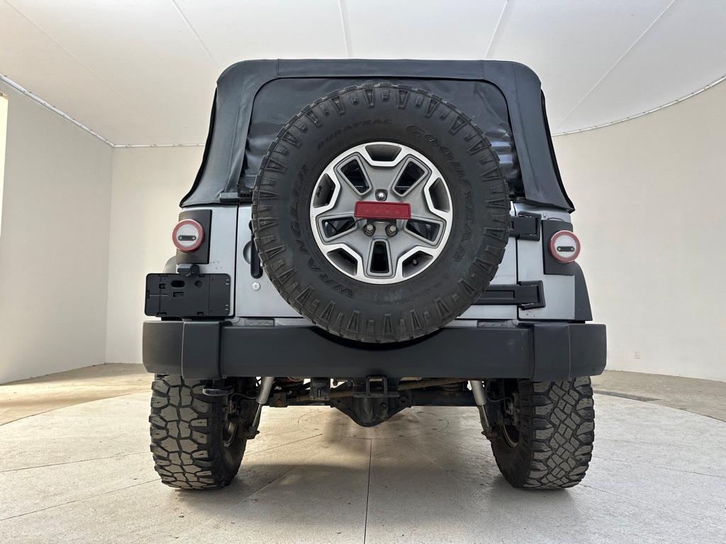 used 2015 Jeep Wrangler Unlimited car, priced at $20,641