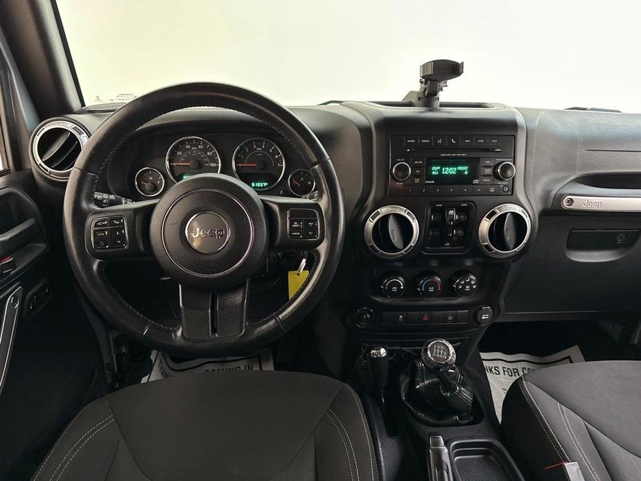 used 2015 Jeep Wrangler Unlimited car, priced at $20,641