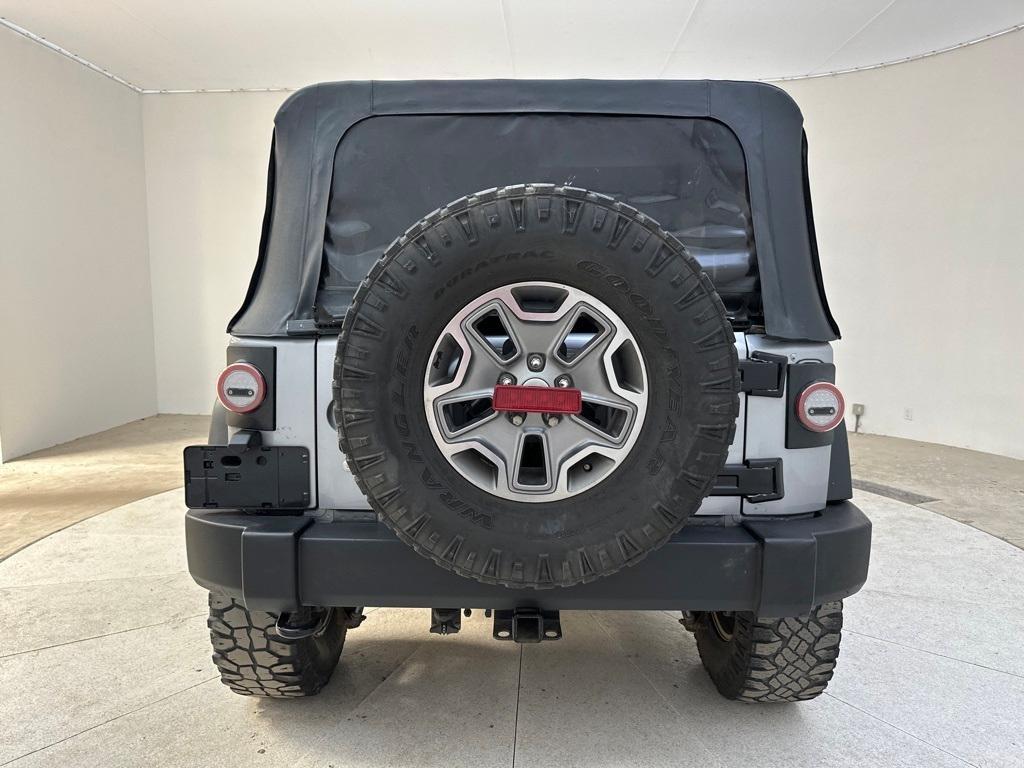 used 2015 Jeep Wrangler Unlimited car, priced at $20,641