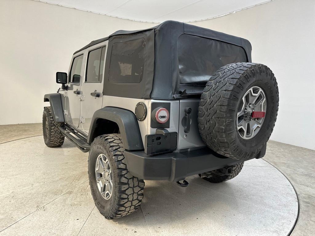 used 2015 Jeep Wrangler Unlimited car, priced at $20,641