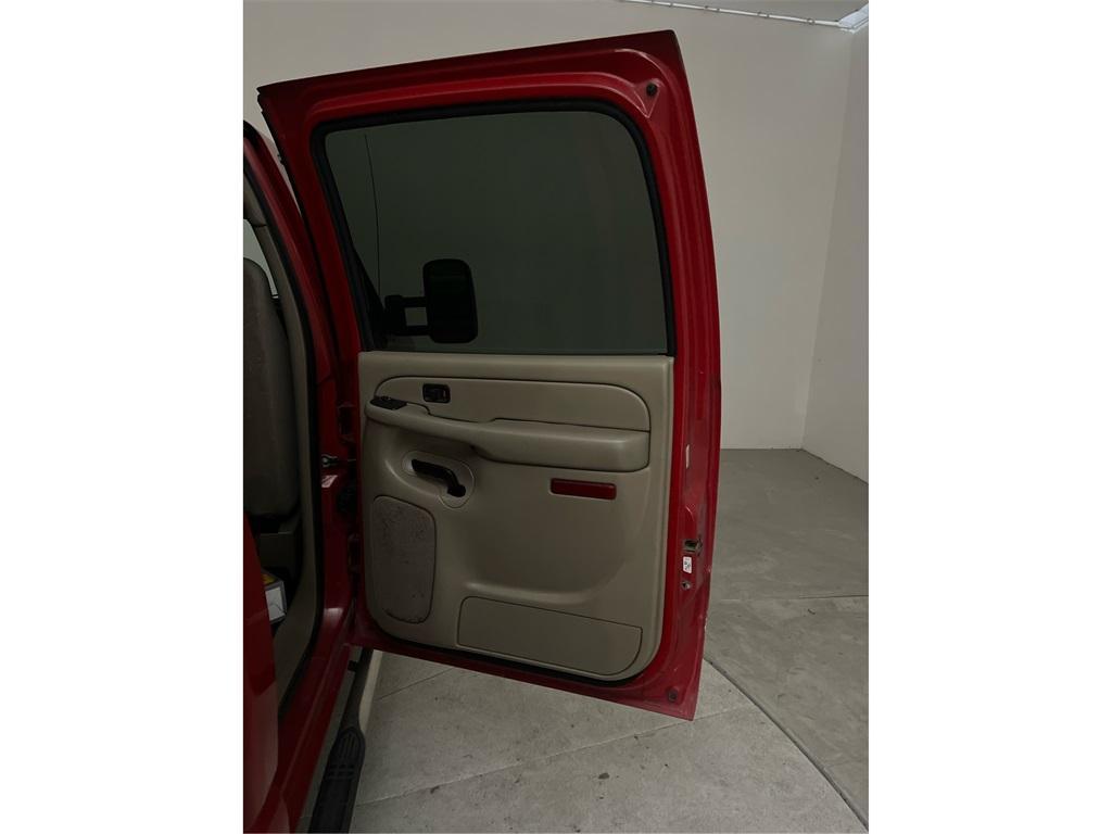 used 2006 Chevrolet Silverado 2500 car, priced at $16,391