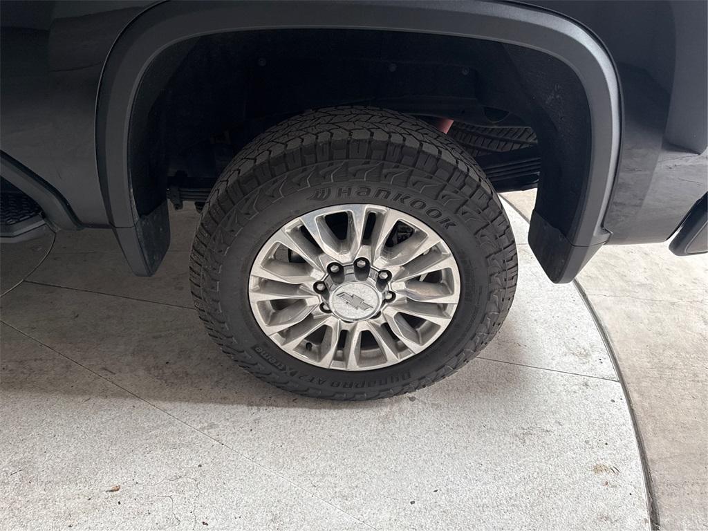 used 2020 Chevrolet Silverado 2500 car, priced at $34,391