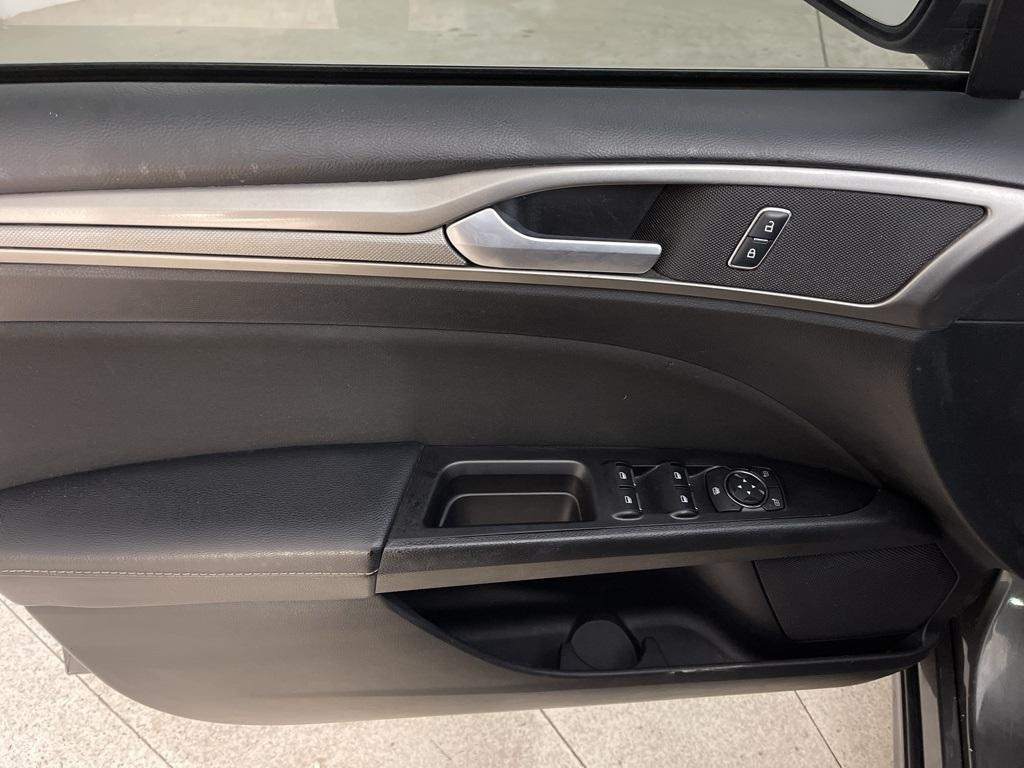 used 2017 Ford Fusion car, priced at $5,641