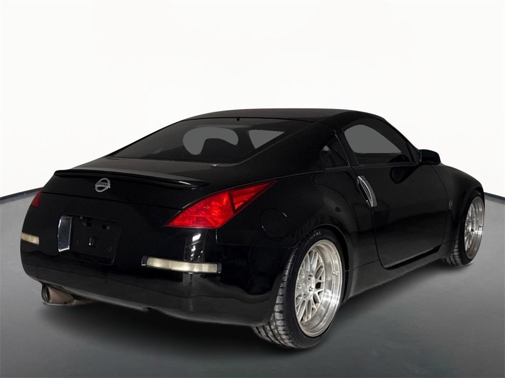 used 2005 Nissan 350Z car, priced at $10,991