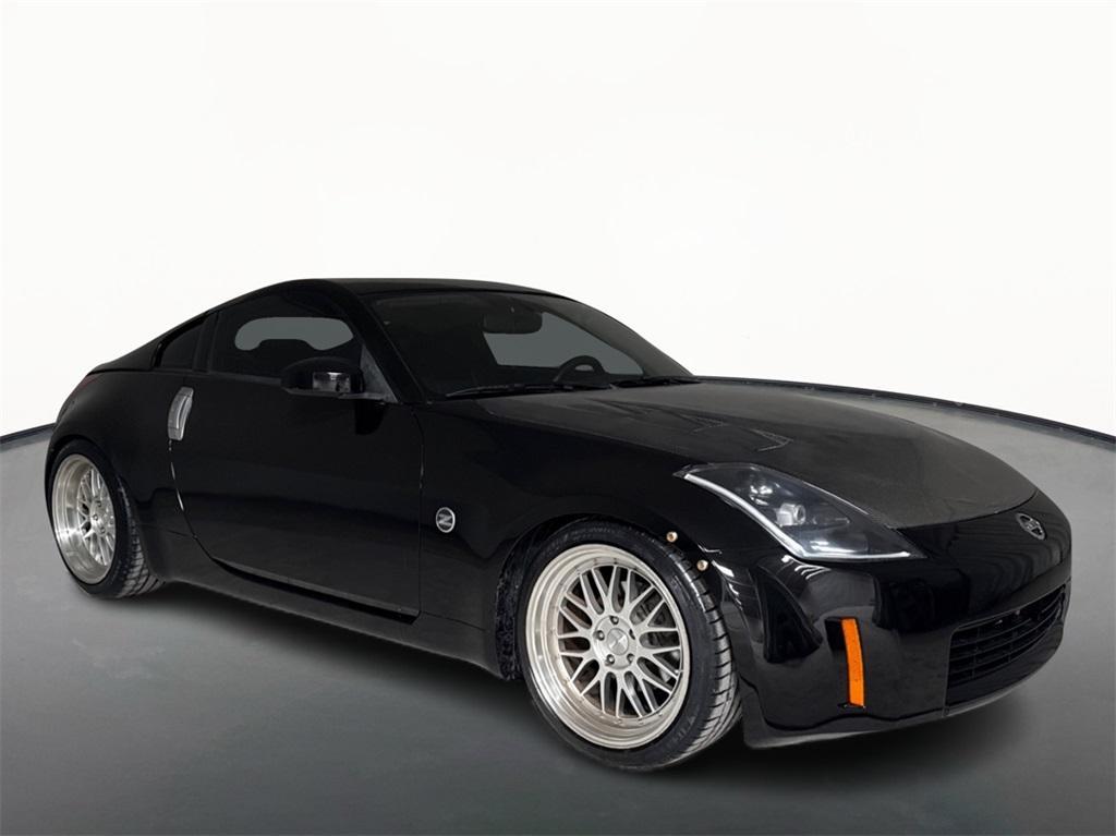 used 2005 Nissan 350Z car, priced at $10,991