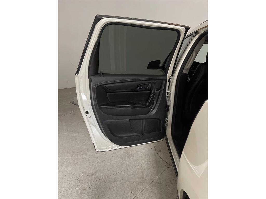 used 2015 Chevrolet Traverse car, priced at $6,691