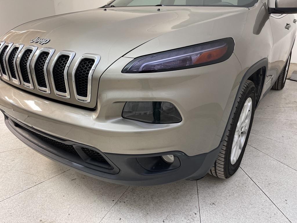 used 2017 Jeep Cherokee car, priced at $12,591