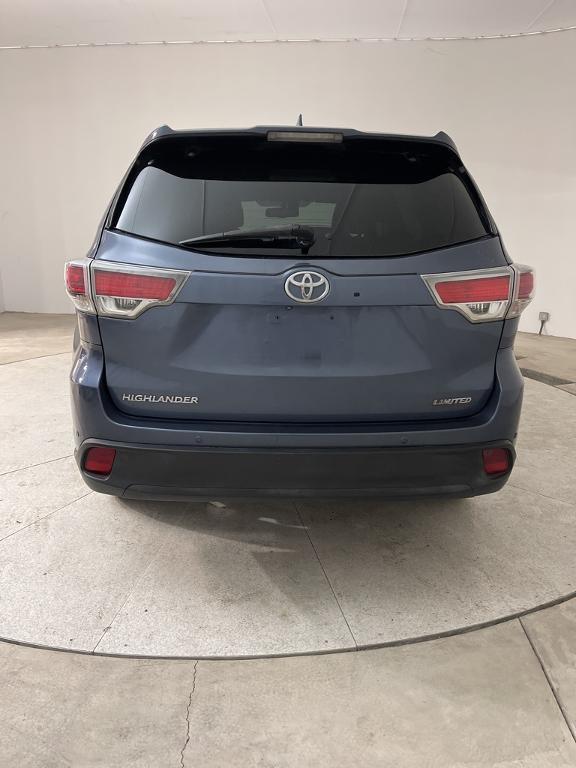 used 2015 Toyota Highlander car, priced at $17,291