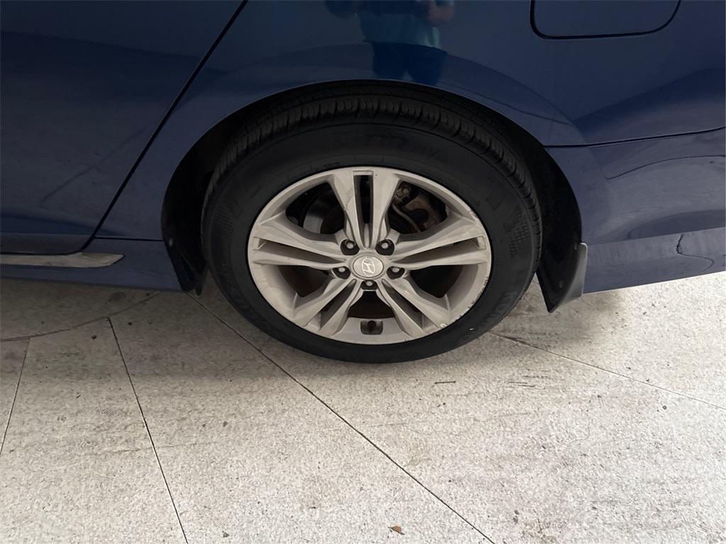 used 2019 Hyundai Sonata car, priced at $14,091