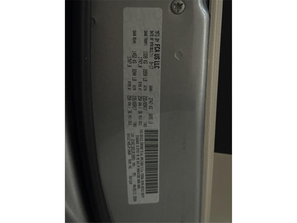 used 2018 Chrysler Pacifica car, priced at $11,141