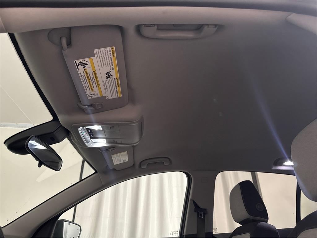 used 2024 Chevrolet Equinox car, priced at $19,641