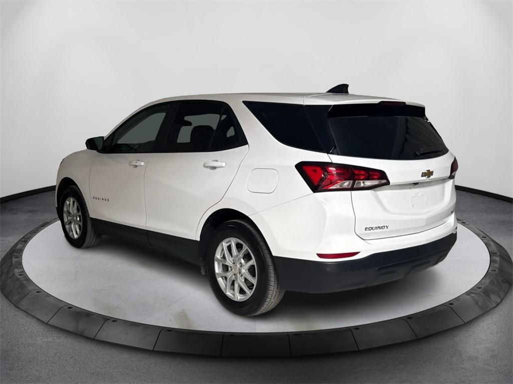 used 2024 Chevrolet Equinox car, priced at $19,641