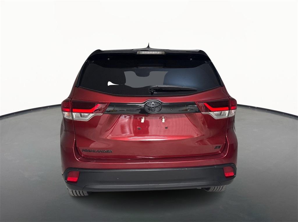 used 2019 Toyota Highlander car, priced at $19,941
