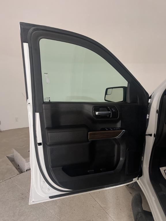 used 2021 Chevrolet Silverado 1500 car, priced at $25,991