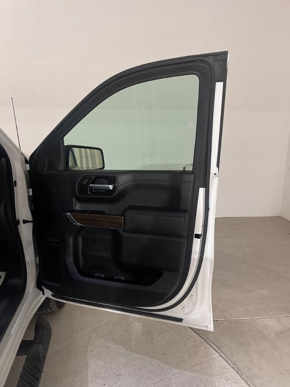 used 2021 Chevrolet Silverado 1500 car, priced at $25,991
