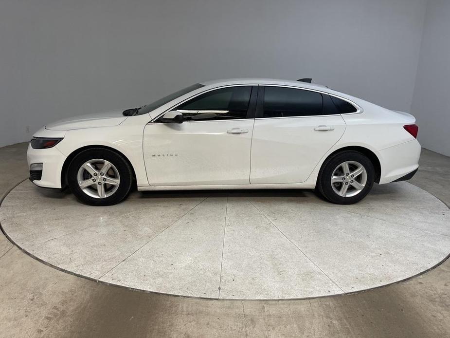 used 2019 Chevrolet Malibu car, priced at $13,191