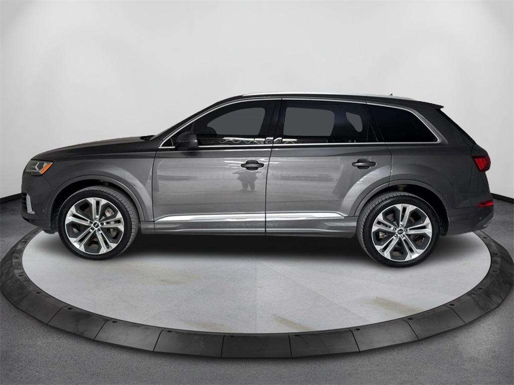 used 2020 Audi Q7 car, priced at $20,741