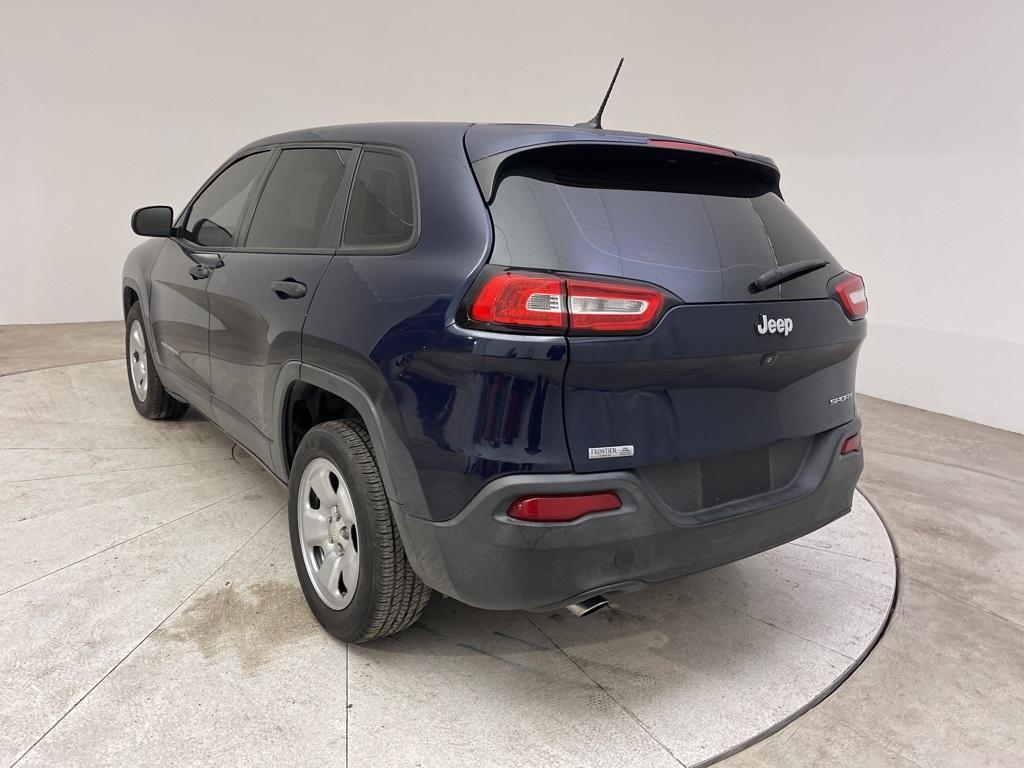 used 2014 Jeep Cherokee car, priced at $8,941