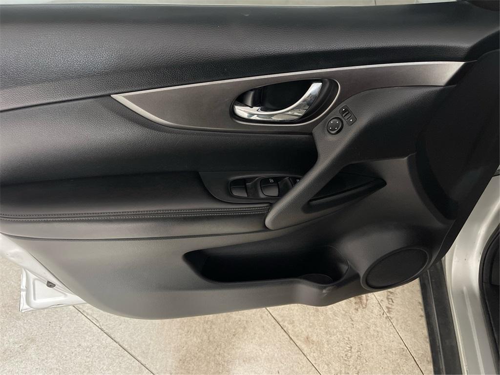 used 2016 Nissan Rogue car, priced at $9,491