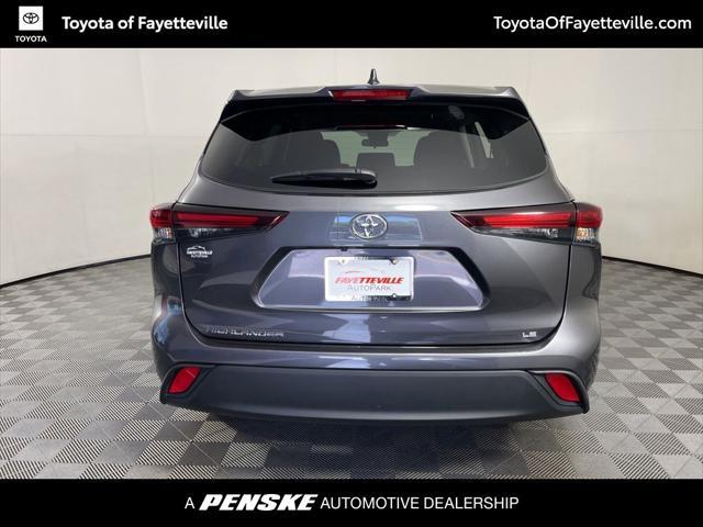 used 2024 Toyota Highlander car, priced at $40,999