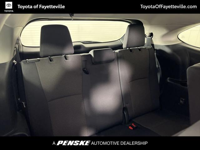 used 2024 Toyota Highlander car, priced at $40,999