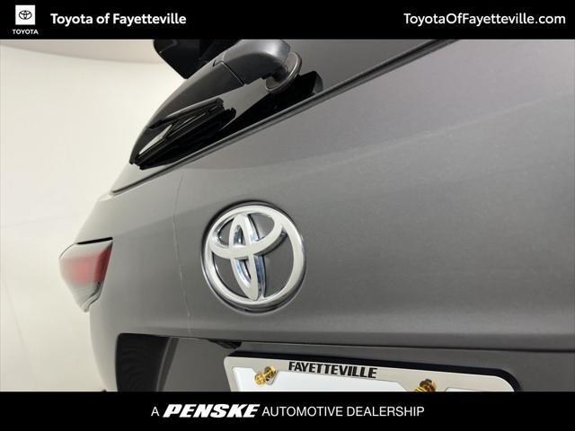 used 2024 Toyota Highlander car, priced at $40,999
