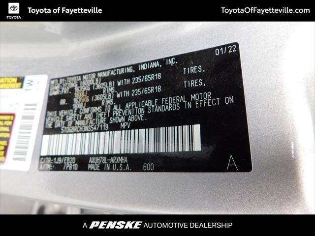 used 2022 Toyota Highlander Hybrid car, priced at $38,521