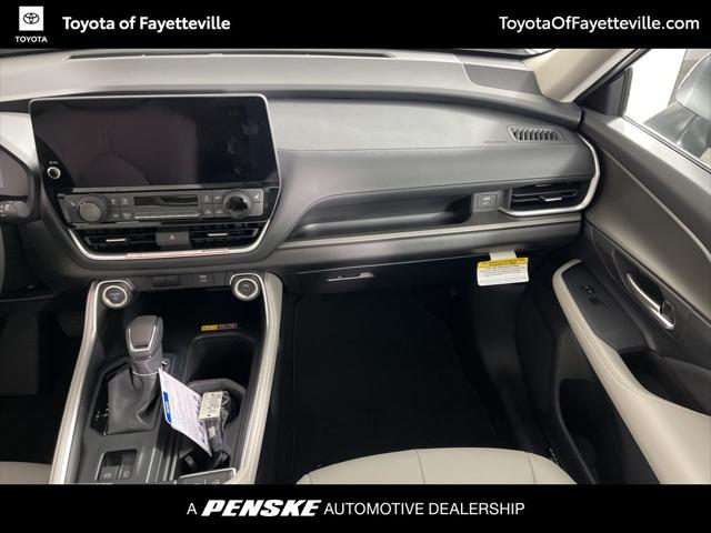 new 2025 Toyota Grand Highlander Hybrid car, priced at $53,483
