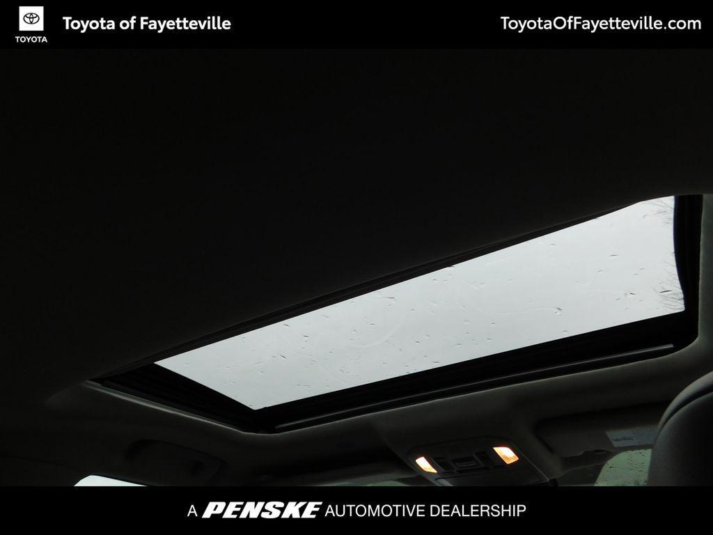 used 2021 Toyota Highlander car, priced at $29,974