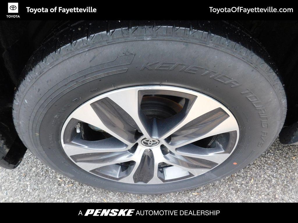 used 2021 Toyota Highlander car, priced at $29,974