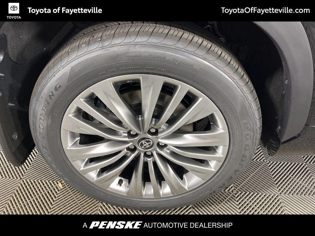 new 2026 Toyota Highlander car, priced at $51,968