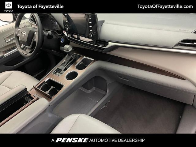 used 2023 Toyota Sienna car, priced at $41,538