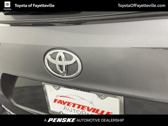 used 2024 Toyota Highlander car, priced at $44,990