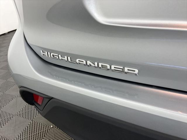 used 2022 Toyota Highlander Hybrid car, priced at $38,950