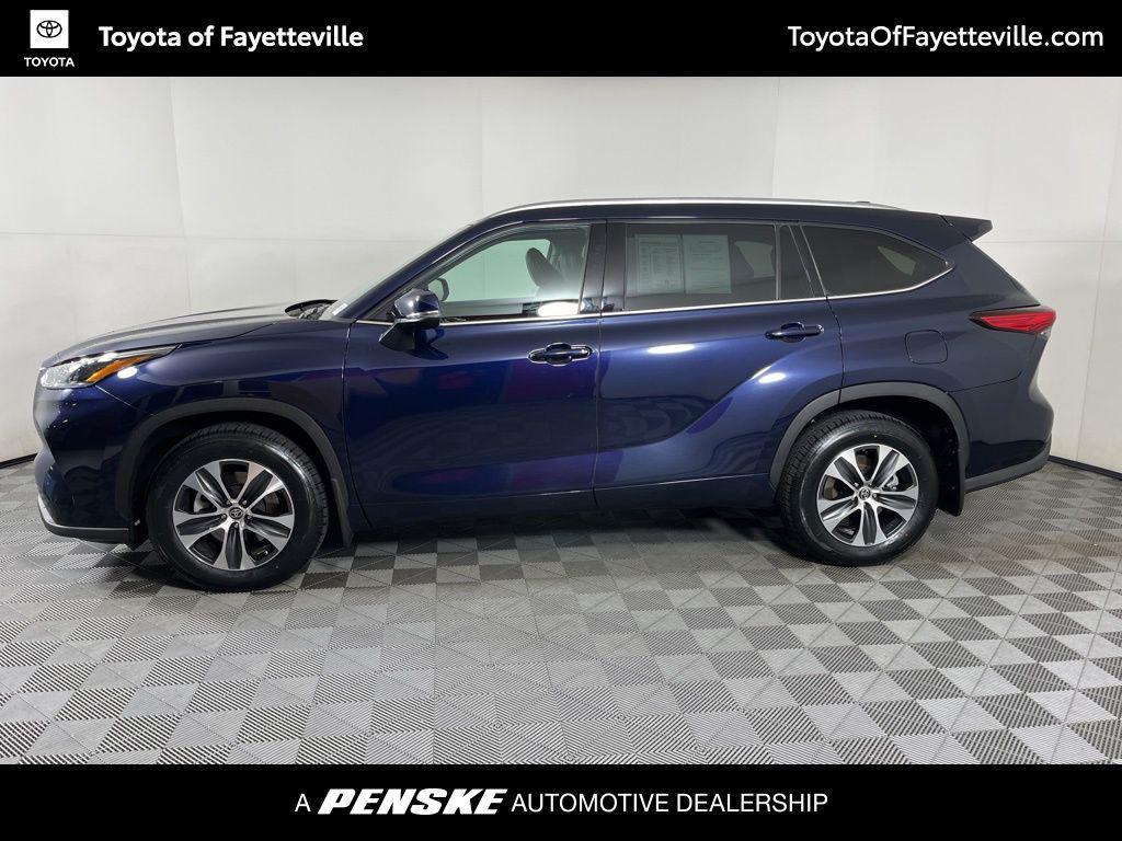 used 2021 Toyota Highlander car, priced at $28,762