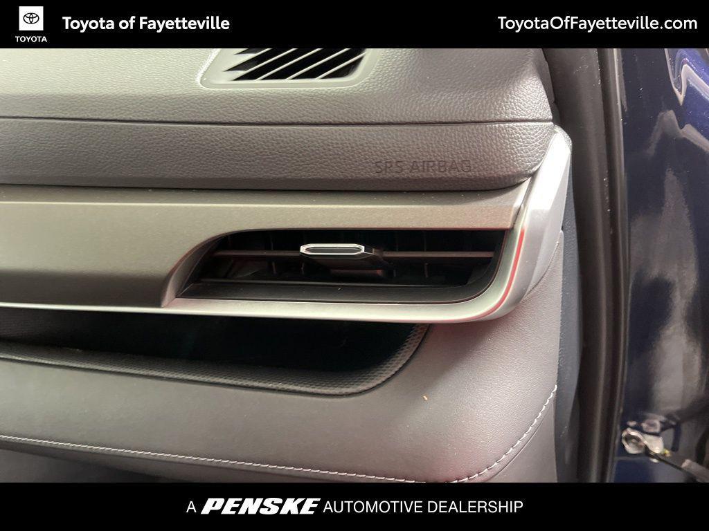 used 2021 Toyota Highlander car, priced at $28,762