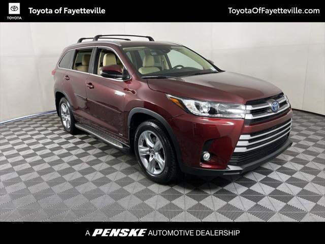used 2017 Toyota Highlander Hybrid car, priced at $30,950
