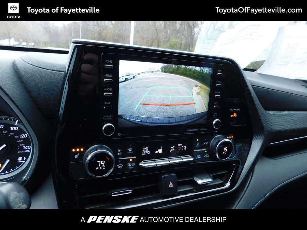 used 2022 Toyota Highlander car, priced at $33,950