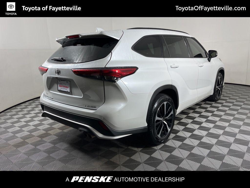 used 2022 Toyota Highlander car, priced at $39,595