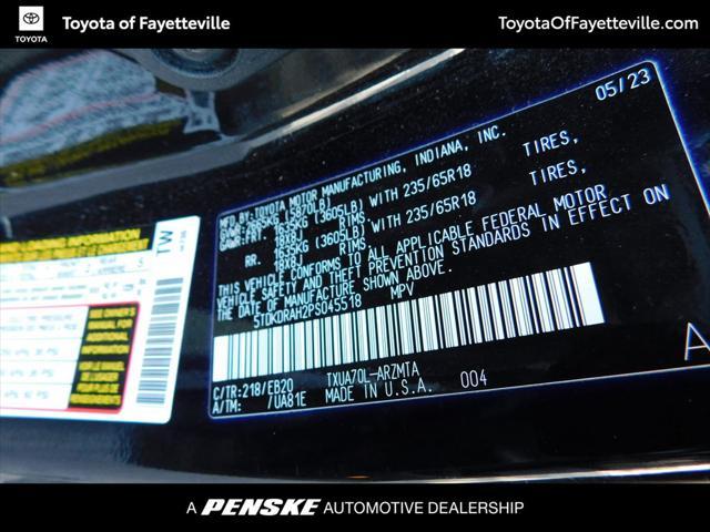 used 2023 Toyota Highlander car, priced at $37,998