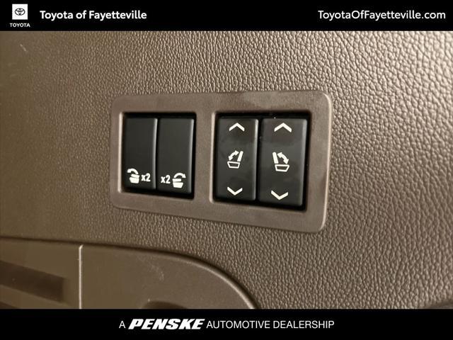 used 2019 GMC Yukon car, priced at $39,900
